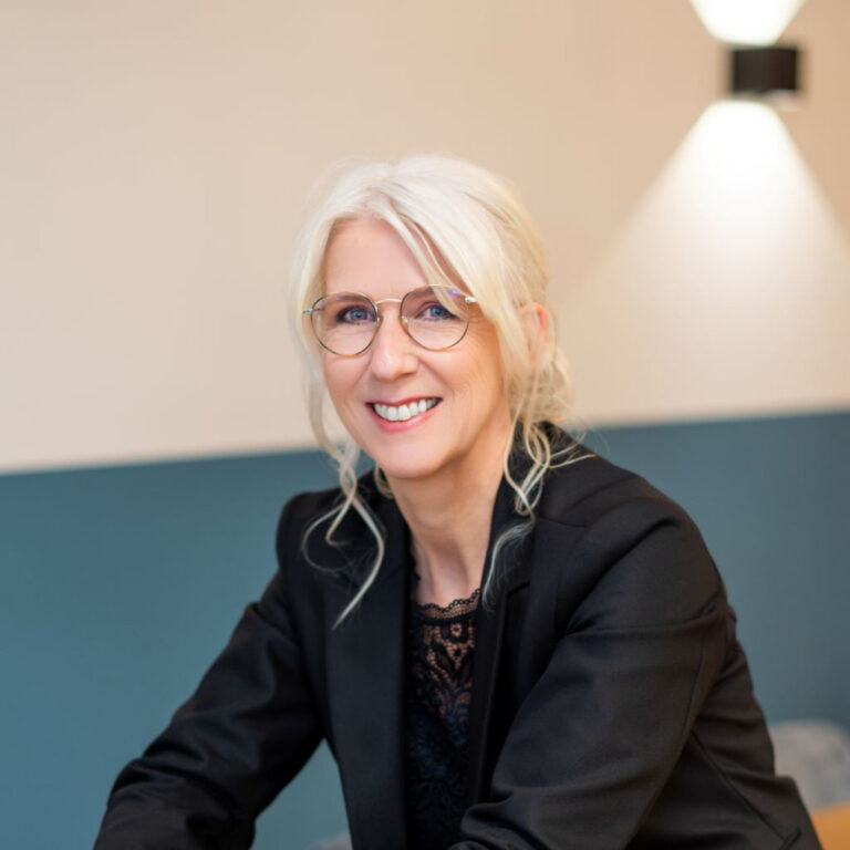 Makelaar Taxateur Riët Doldersum