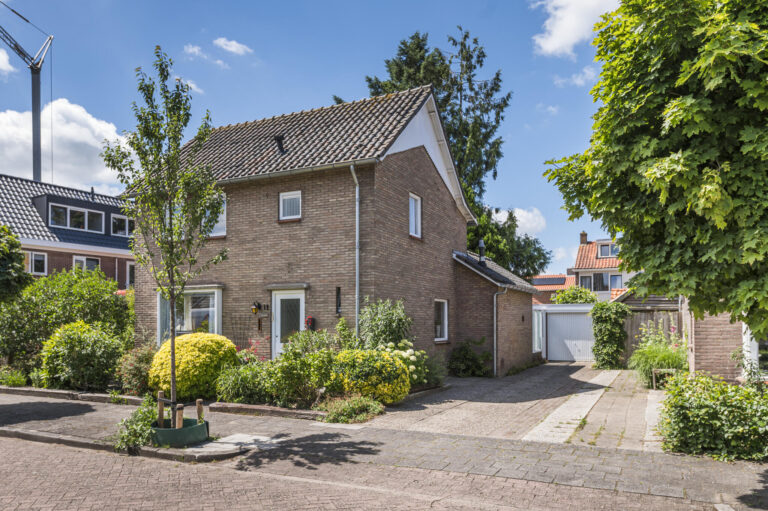 Vrijstaande woning Westenholte Asterweg 12 Zwolle