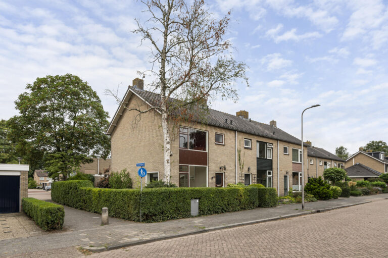 Hoekwoning Westenholte Zwolle Ridder Zwederlaan 61 - Voorst Makelaardij