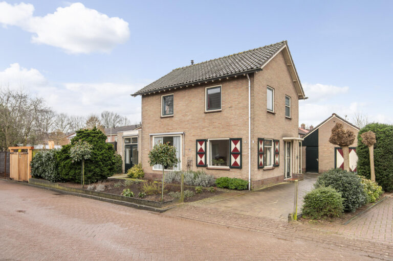 Vrijstaande woning Westenholte Zwolle Dahliaweg 1