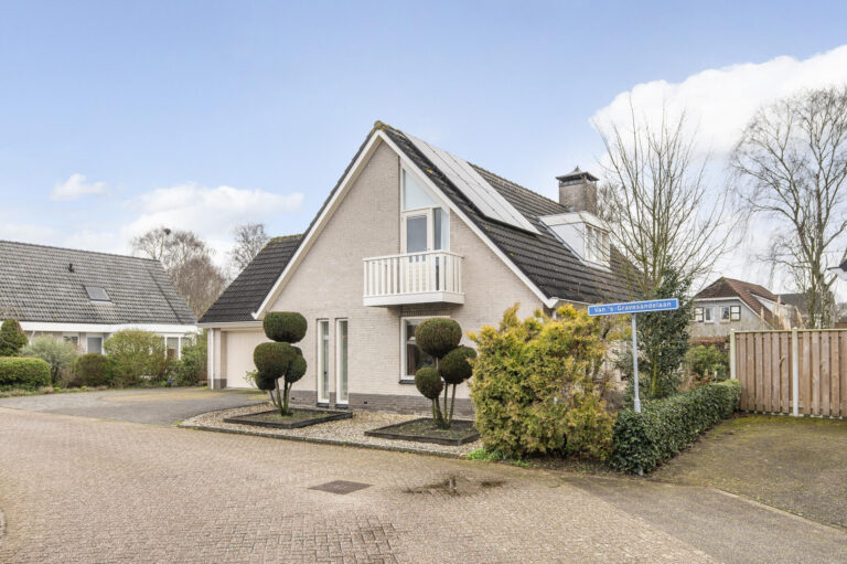 Vrijstaande woning - Berkum Zwolle - Van 's-Gravesandelaan 4 - Voorst Makelaardij - makelaar Zwolle