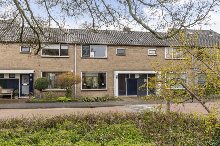 koopwoning Diezerpoort Zwolle Larixstraat 16 - Voorst Makelaardij - Makelaar Zwolle