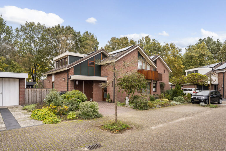 twee onder een kapwoning Westenholte Zwolle Steenboerweg 49 - Voorst Makelaardij - Makelaar Zwolle