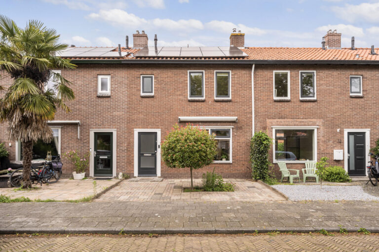 Tussenwoning- Dieze-Van Miereveltstraat 14 Zwolle - Voorst makelaardij - Zwolle