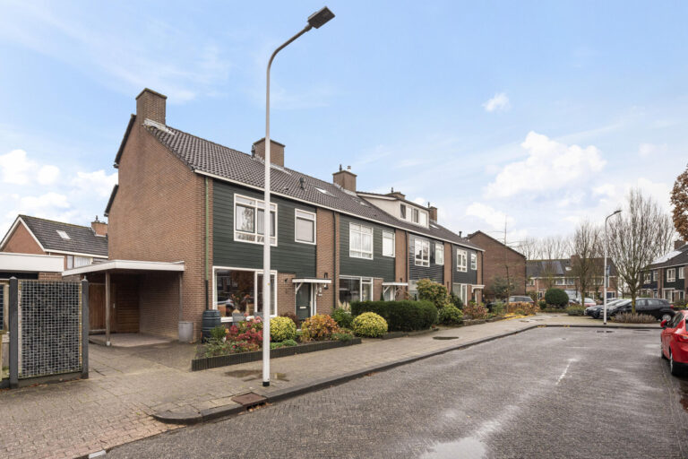 Hoekwoning Westenholte Zwolle Ereprijsweg 1