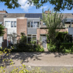 Instapklare tussenwoning te koop in Westenholte Zwolle. Volledig verbouwd, energiezuinig en luxe afgewerkt. Voorst Makelaardij – jouw makelaar Zwolle