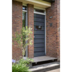 Ruime woning met praktijkruimte aan de Dijkstoelstraat 12 in De Groene Oase, Stadshagen Zwolle