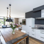 Hoekwoning met 5 slaapkamers en zonnige tuin in Westenholte