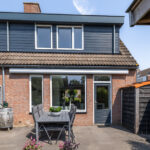 Instapklare eindwoning in Westenholte Zwolle met zonnige tuin, 4 slaapkamers en parkeren op eigen terrein.