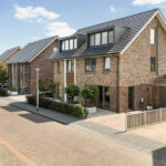 Energieneutrale twee-onder-één-kapwoning met sfeervolle tuin en luxe afwerking – Loodwitmolen 19, Breezicht Stadshagen Zwolle | Voorst Makelaardij