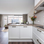 Starterswoning aan het Traaipad 39 in Stadshagen, Zwolle – lichte woonkamer, moderne keuken, zonnige tuin en royaal dakterras