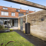 Woning Sterrenmos 62 in Zwolle, ruime tussenwoning met uitbouw en diepe tuin