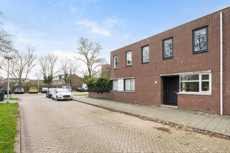 Tussenwoning - Holtenbroek - Rossinistraat 46 Zwolle - Voorst makelaardij - Makelaar Zwolle