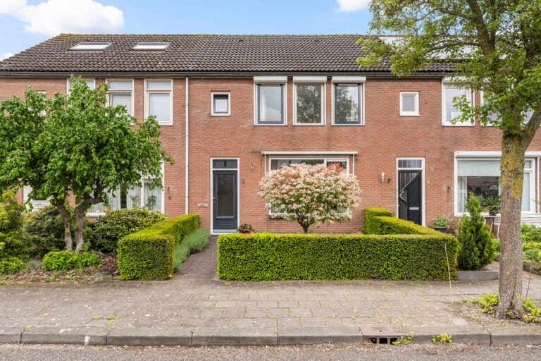 Tussenwoning - Het Woltmansland 6 Hasselt - Voorst makelaardij - Makelaar Zwolle