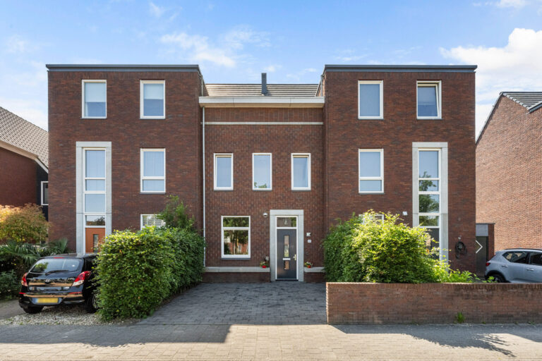 Tussenwoning - Havezathenallee 82 Zwolle - Voorst makelaardij - Makelaar Zwolle