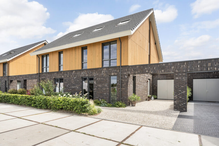Twee-onder-een-kapwoning - De Hoop 25 Zwolle - Stadshagen - Breezicht - Voorst Makelaardij - Makelaar Zwolle