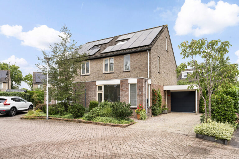 Twee onder een kapwoning - Westenholte - Steenboerweg 15 Zwolle - Voorst makelaardij - Makelaar Zwolle