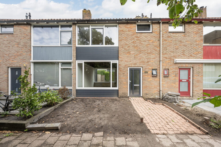 Tussenwoning - Holtenbroek - Klooienberglaan 124 Zwolle - Voorst makelaardij - Makelaar Zwolle